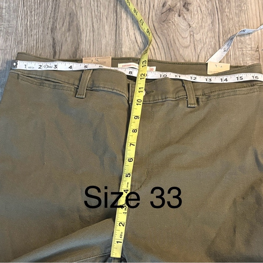 Levi's Women's High Rise Tailored 724 Slim Straight Size NWT - Picture 9 of 15